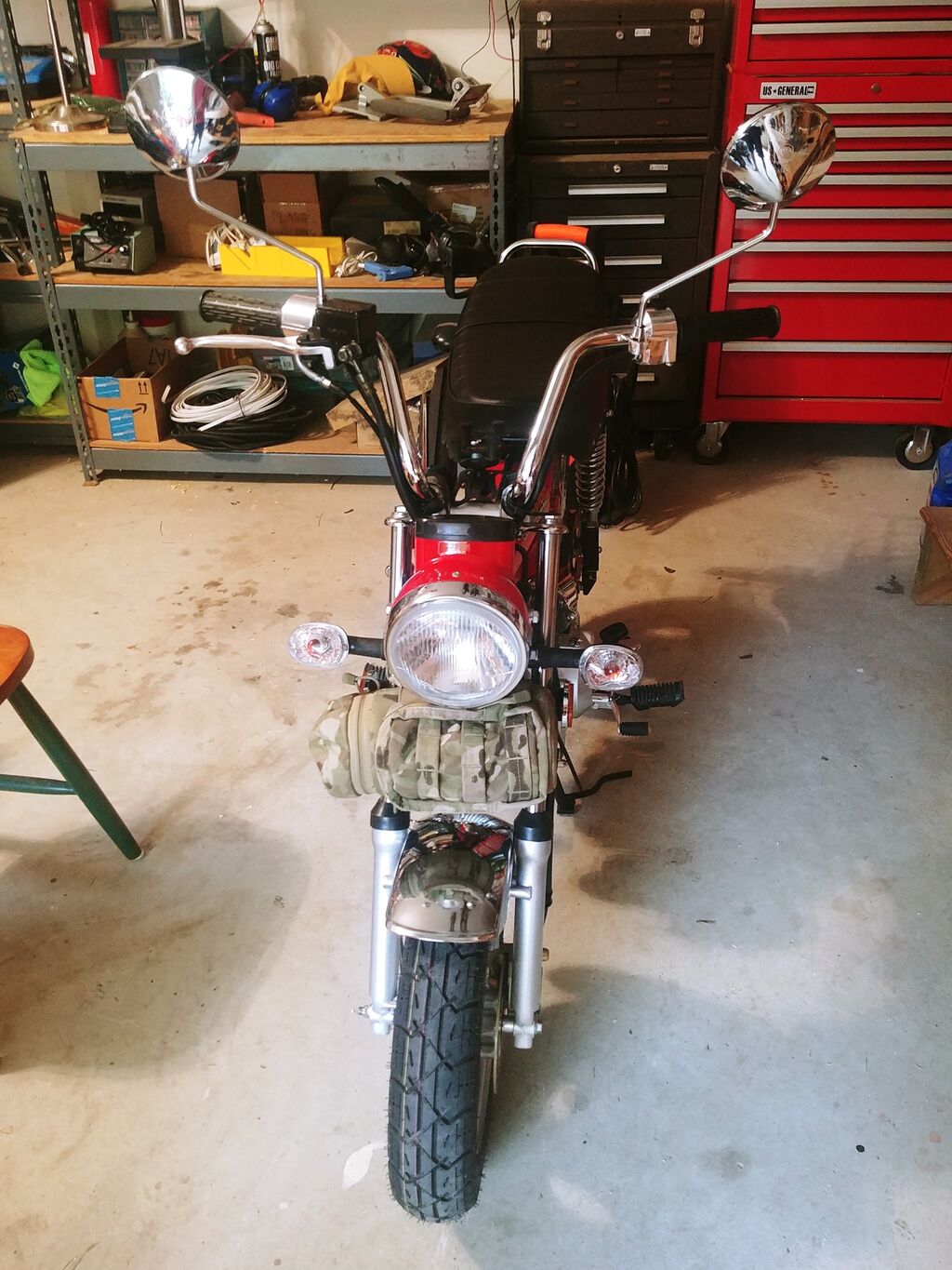 Champion front fuel bottle 3.jpg