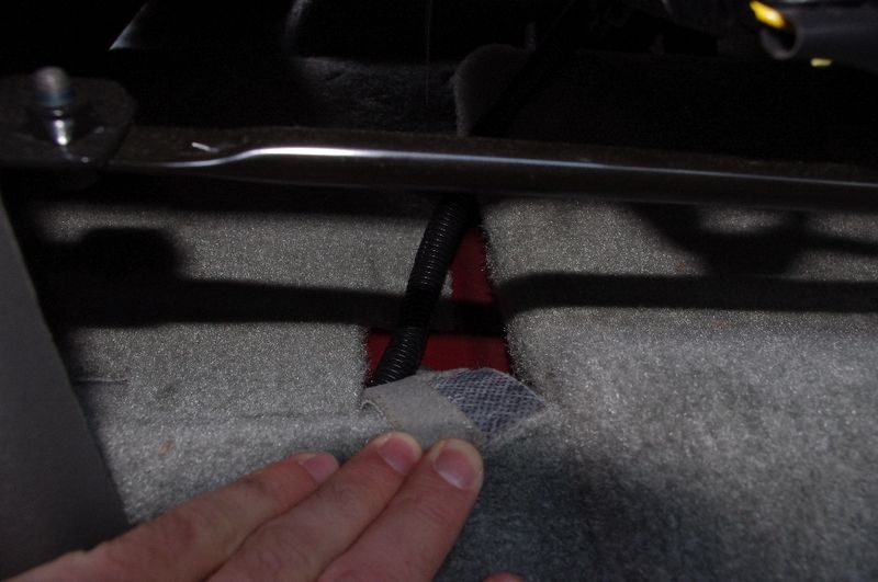 File:Yaesu Install Antenna Cable 1.jpg