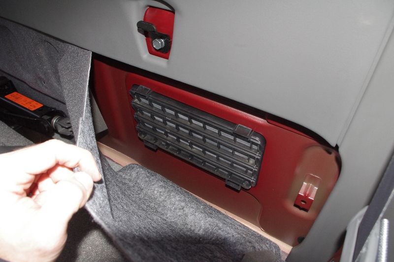 File:Yaesu Install Antenna Cable 13.jpg