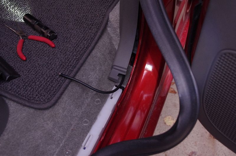 File:Yaesu Install Antenna Cable 6.jpg